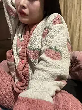 lealia699 online show from February 20, 7:54 am