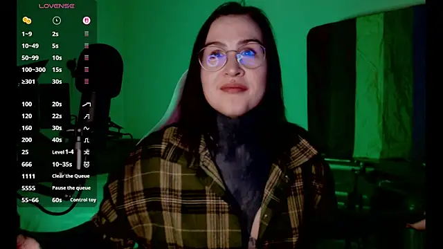 Gloomy Suemi online show from April 18, 7:58 pm