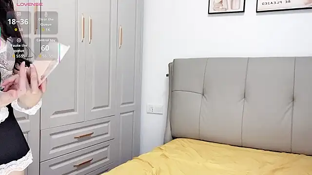 Owo-nO online show from January 16, 12:56 pm