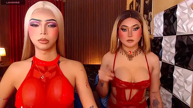 SeductiveJilianTS online show from February 18, 1:10 pm