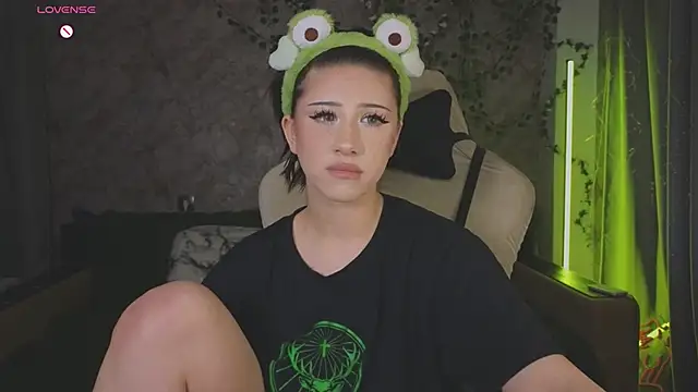 Necucubi02 online show from April 18, 11:02 am