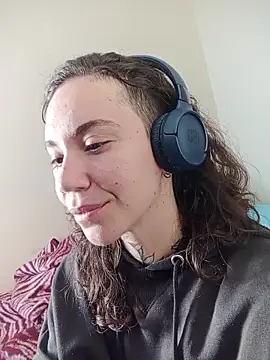 Dirty Pink online show from January 16, 9:38 am