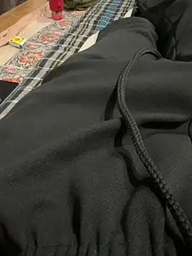 LUST COUPLE2021 online show from April 17, 5:31 am