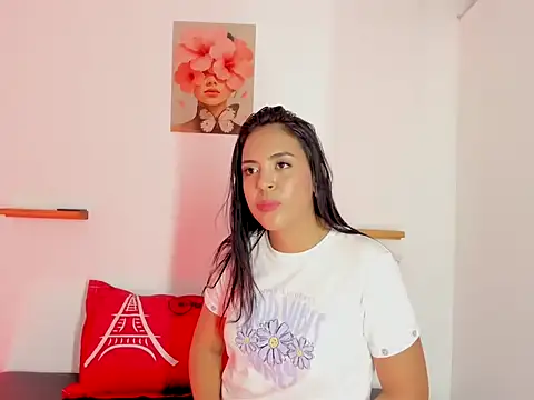 mia loren online show from January 5, 7:50 pm