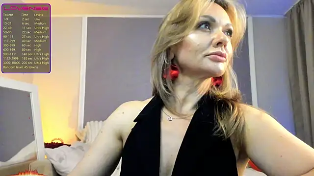 Monika-peach online show from June 2, 9:49 pm
