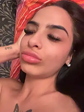 Evelin199 online show from May 31, 6:20 pm