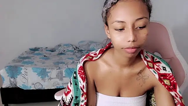 linda brown  online show from April 17, 11:23 am