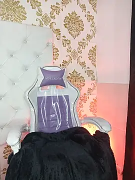 pinky  bunny online show from June 3, 3:18 am