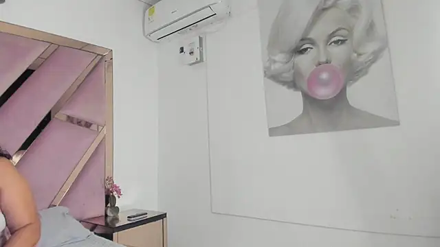 gigixht online show from January 11, 1:43 am