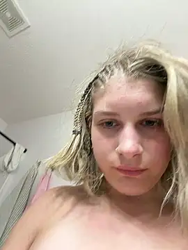 SassynNatty online show from March 27, 10:54 pm