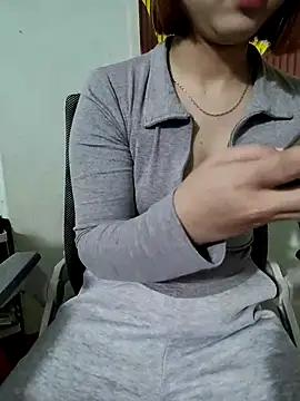 -LunaLust online show from February 3, 4:43 am