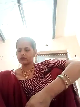 Hasmi hot09 online show from May 5, 6:00 pm