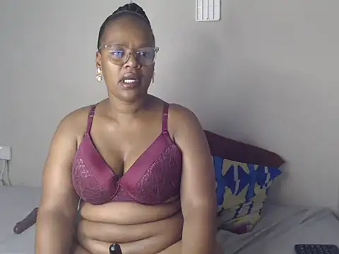 SexyLips86 online show from January 11, 7:52 pm