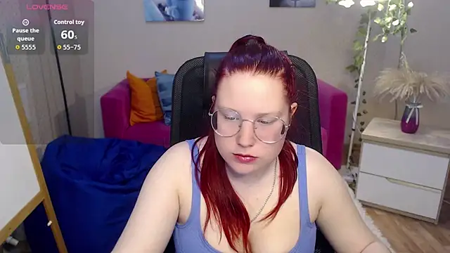 kuri u online show from March 31, 1:11 pm