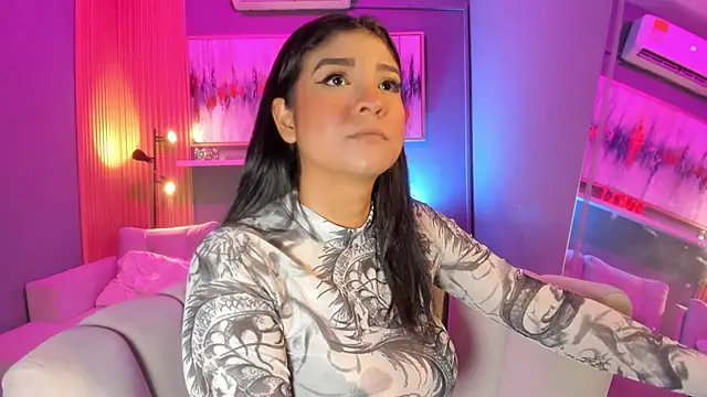 lilian vergara online show from March 2, 7:42 pm