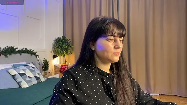  SilkyShadow  online show from January 13, 1:44 am