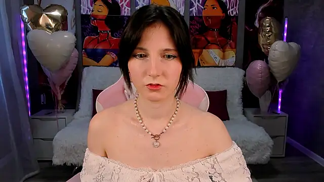 KikaOsterman online show from February 13, 12:40 pm