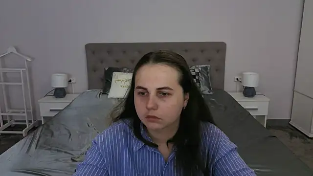 MikaFoxy online show from April 8, 5:42 am