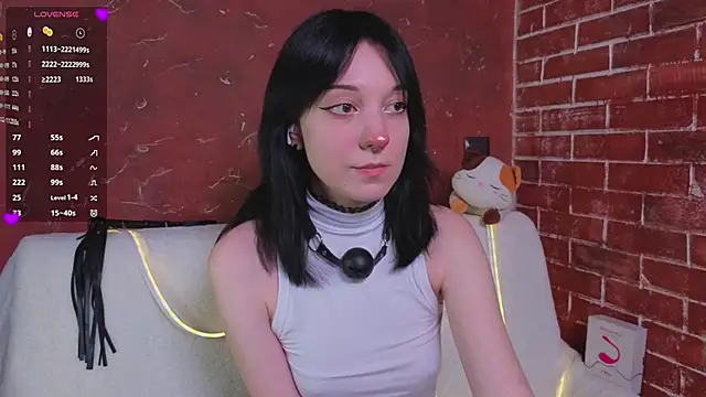 LisaBunnyy online show from February 17, 8:08 pm