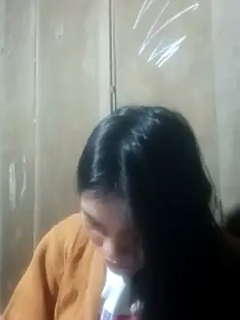 jjennyyy online show from February 1, 1:32 pm