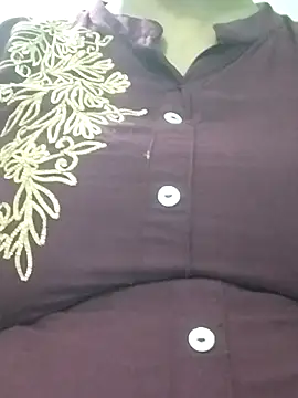 Zaara101 online show from March 28, 6:51 pm