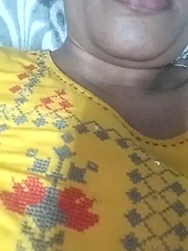 Zaara101 online show from April 16, 1:22 pm