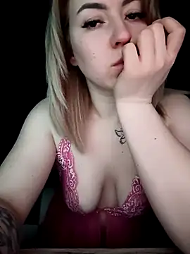 MeissyLux online show from February 20, 11:05 pm