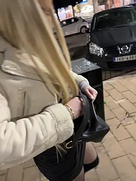 AlyssaFoxx  online show from February 3, 5:50 pm