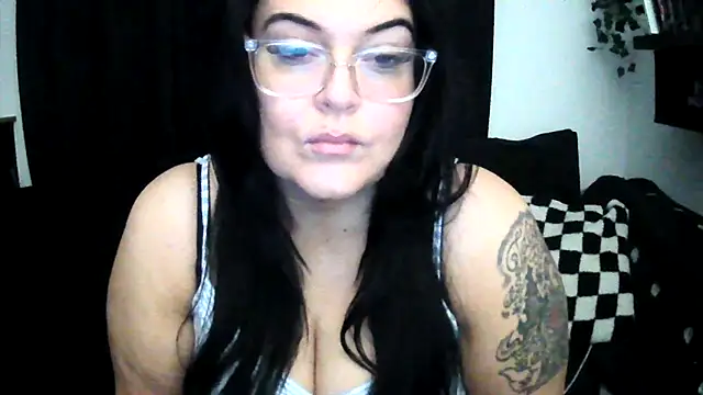 Miss CurvesXXX online show from February 15, 5:12 pm