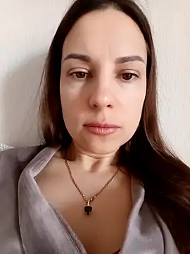 She-Moon online show from March 23, 6:52 am