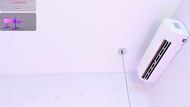 Meeganfoox online show from February 4, 3:53 am