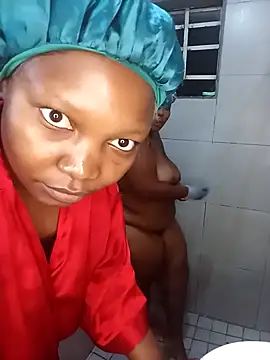 Cutebootyxx online show from April 12, 8:22 pm