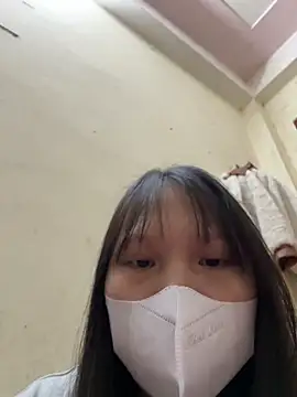 Charlotte-ee online show from February 22, 4:24 am