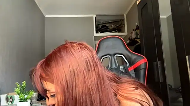 CandyWiddop online show from January 13, 9:46 am