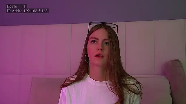 SofiaSarvain online show from February 6, 6:11 pm