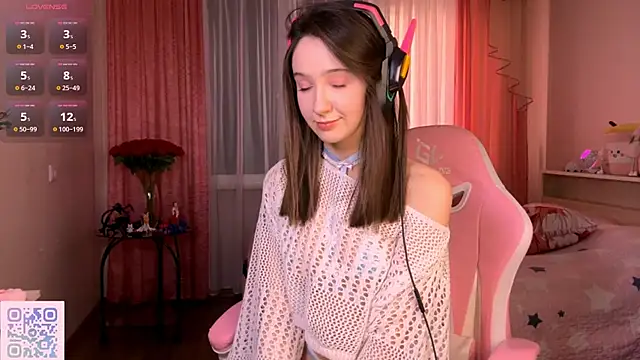 MarcelaBlas online show from April 20, 2:09 pm