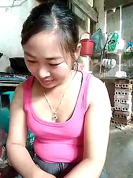 out-lustt online show from March 29, 5:17 am