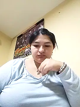 LauraHorny69 online show from June 3, 12:56 am