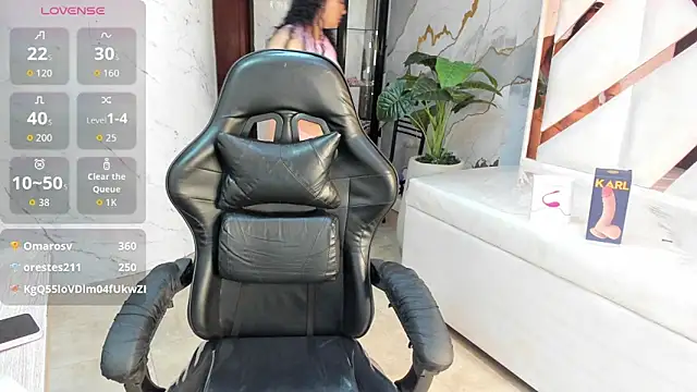 Zarath tf online show from April 18, 3:31 am