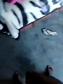 KAT AND DEE online show from April 1, 2:14 pm