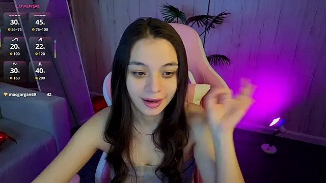 Kim Bless online show from February 18, 1:27 am