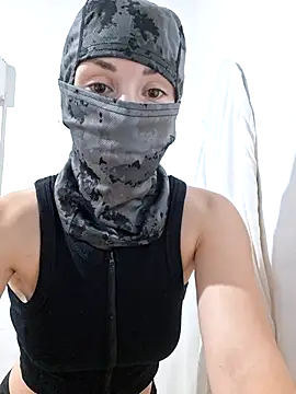 Mariposa-azul online show from January 14, 5:18 pm