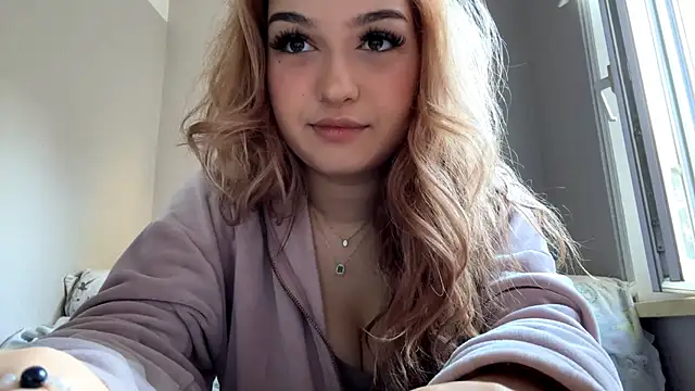 SaraHayley online show from January 16, 11:17 am