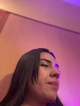 Aliison1  online show from February 14, 6:48 am