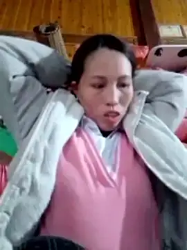 Gummiesu online show from February 4, 7:00 am