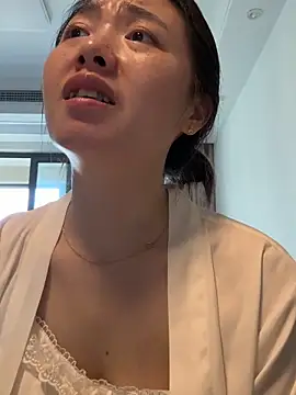 Cheating-wife online show from May 27, 8:55 am
