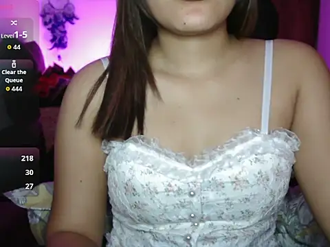  Maanvi  online show from March 11, 9:50 pm