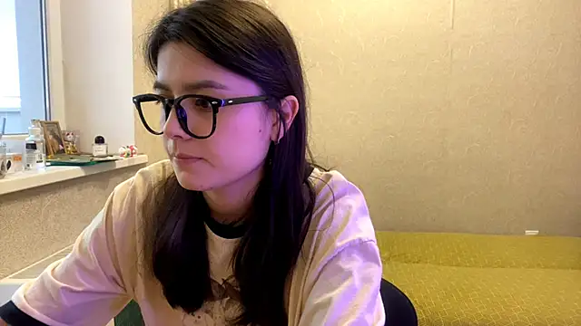 SaintMari online show from May 28, 1:20 pm