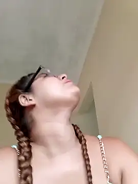 ruivinhaenegao online show from March 15, 7:38 pm