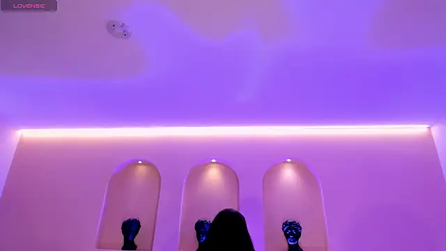 BriannaFox1 online show from April 21, 4:08 am